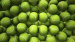 animation falling tennis balls on black: стоковое видео (без