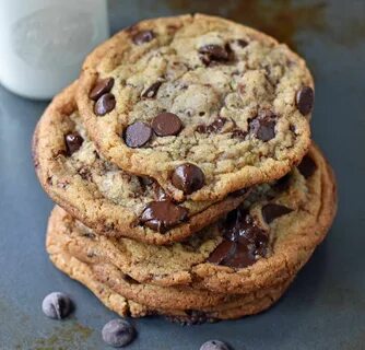 Thin and Crispy Chocolate Chip Cookies. How to make a perfec