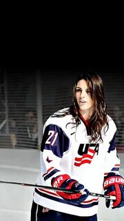 Hilary Knight #ShePlaysHockeyToo #WomenPlayHockeyToo #WishDr