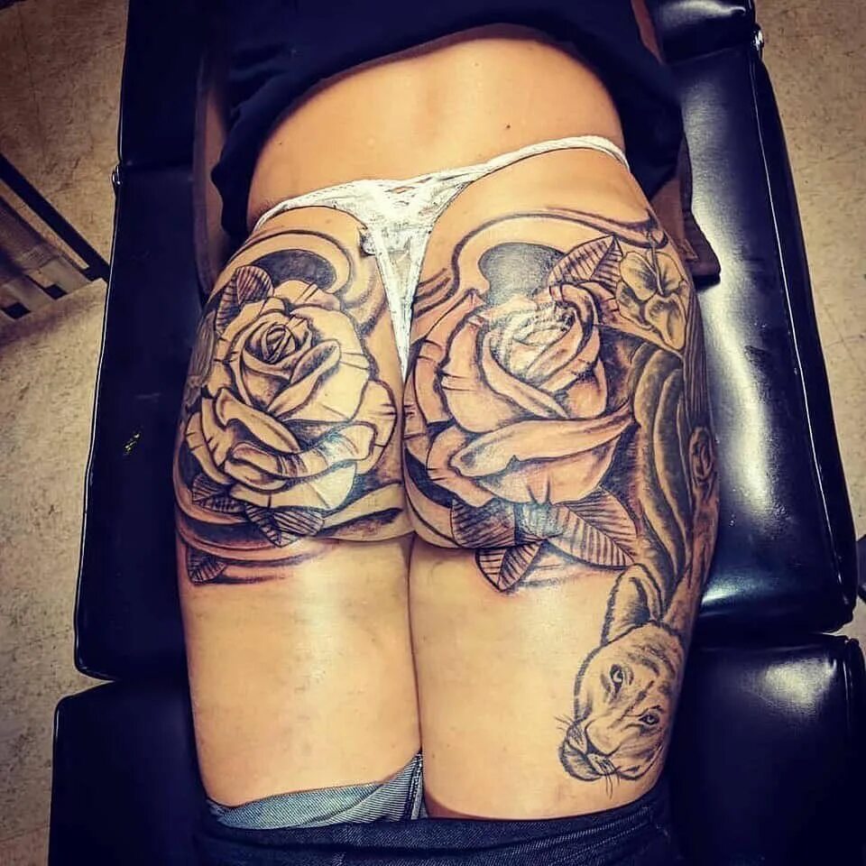 Baskingball1’s Instagram photo: "Wifes back tatto" .