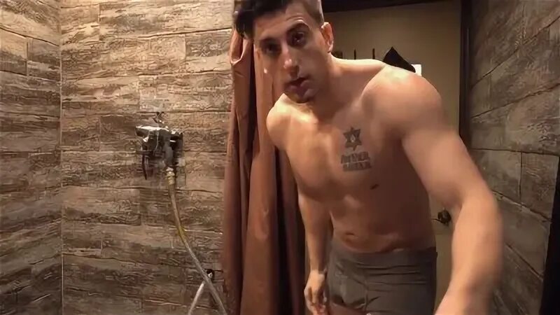 Celebrity Bulges on Twitter: "jesse wellens naked https://t.