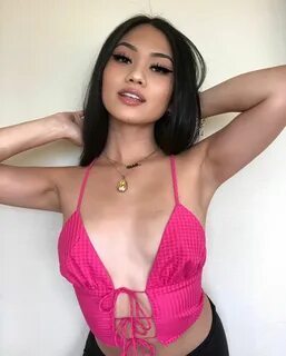 Nikki Tran Armpit Khiêu dâm Hot-Sex-Photos.com