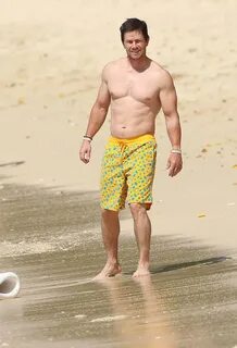 Banana Hunks: Mark Wahlberg Paparazzi Shirtless On A Beach P