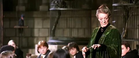 Гарри Поттер и тайная комната (2002) - Maggie Smith as Profe