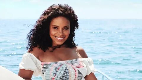 Behind the Scenes with Sanaa Lathan - YouTube
