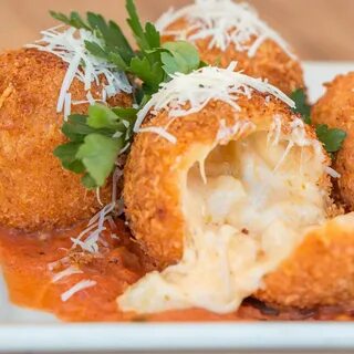The Cheesecake Factory 🍰 on Twitter: "Fried Macaroni and Che