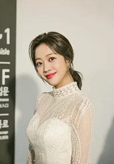 Nao Kanzaki and a few friends: Jo Bo-Ah: 2018 'SBS Drama Awa