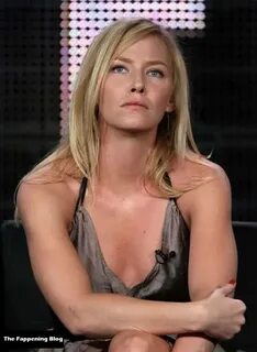 Kelli Giddish Sexy Topless (17 Photos) - The Fappening