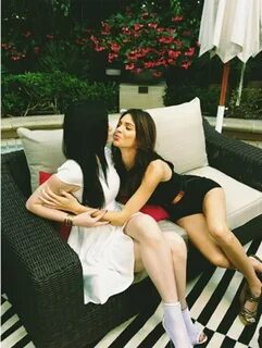 Blog de la Tele: Kendall y Kylie Jenner se convierten en dis