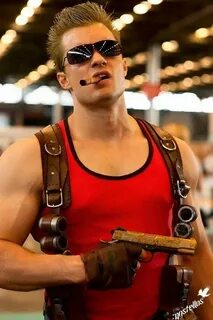 Me Leobane Cosplay as Duke Nukem https://www.facebook.com/le