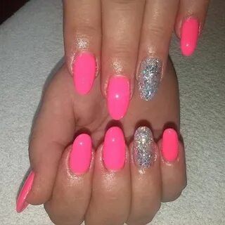 Free Womens Nails Greeting Barbie pink nails, Pink glitter n