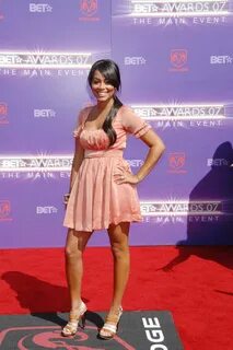 Lauren London Feet (10 photos) - celebrity-feet.com