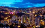 File:Ciudad de La Paz de noche.jpg - Wikimedia Commons
