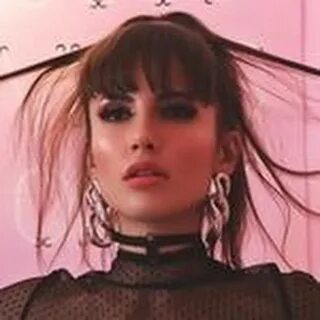 ArianaRealTV 