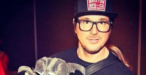 Ghost Adventures' Lead Zak Bagans Wants To Buy 'Killer Clown