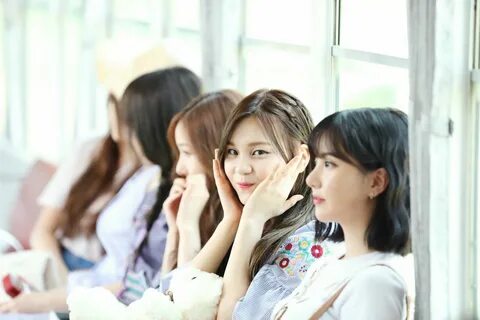 Gfriend MV #Love_Whisper filming Cr: twitter