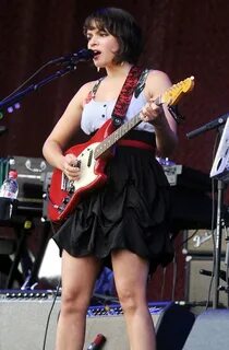 Norah Jones Picture 26 - The 85th Annual Oscars - Red Carpet