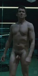 OMG, he's naked: Simon Quarterman in 'Westworld' - OMG.BLOG