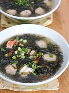 Seaweed Soup Recipe with Pork Balls Asian soup recipes, Chin