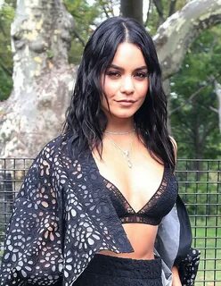 Vanessa hudgens photos nude