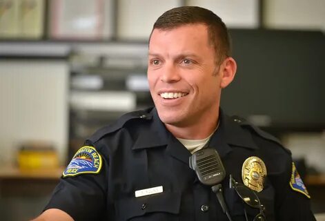 Huntington police officer works with student safety in mind 
