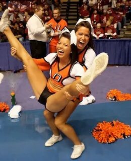 Hot Ass College Cheerleaders Getting Wild - Porn Cheats