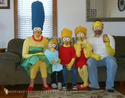 Coolest Family Simpson Costumes Simpsons halloween, Marge si