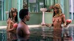 Black actress Victoria Dillard topless in Coming To America