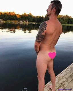 Joel Kinnaman Frontal Nude NSFW Scenes & Underwear Pics - Me