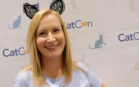 PetThera в Твиттере: "Angela Kinsey ( Angela Martin from @th