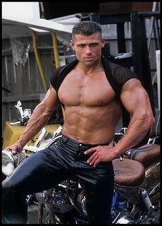 Daily Bodybuilding Motivation: Leather and Muscle - Badasses