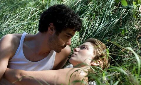 Léa Seydoux and Tahar Rahim Have an Affair In U.K. Trailer F