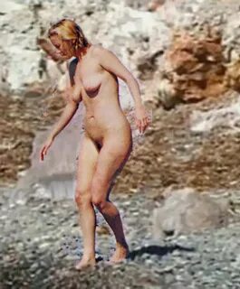Emma thompson topless Emma Watson Nude Photos & Videos 2021