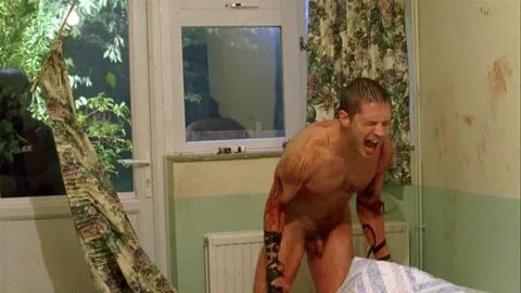 Tom Hardy nudo in "Stuart. Una vita al contrario" (2007) - N