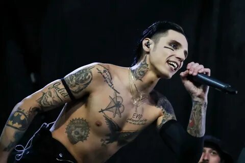 Andy Black Shares His Hilarious Morrisey Story - Hot Pop Tod