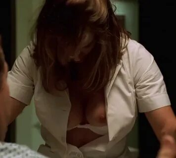 Bernadette Penott: Topless Nurse From The Sopranos - Photo 5