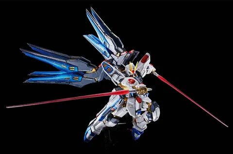 RG Strike Freedom Gundam Titanium Finish ver, Premium Bandai