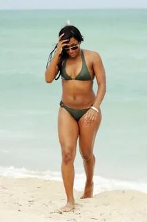 Alexandra Burke - bikini in Miami-07 GotCeleb