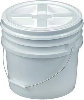 Amazon.com: 5 gallon bucket gamma lid