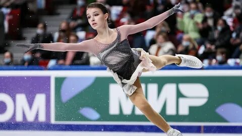 Figure skating: Strong ladies' field shines at Russian natio