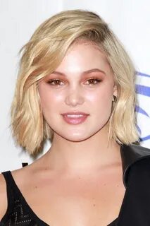 Olivia Holt's Hairstyles & Hair Colors Steal Her Style