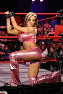 Velvet sky, Sexy outfits, Sexy