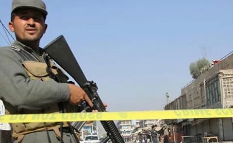 Afganistan’da taliban polis karakoluna saldırdı