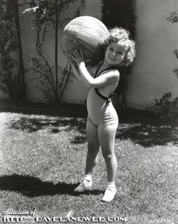Shirley Temple 1930s Photos in 2020 Shirley temple, Shirley 