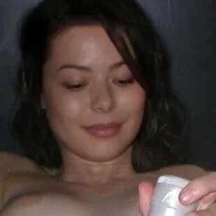 Miranda Cosgrove Nude Masturbation Photo Leaked