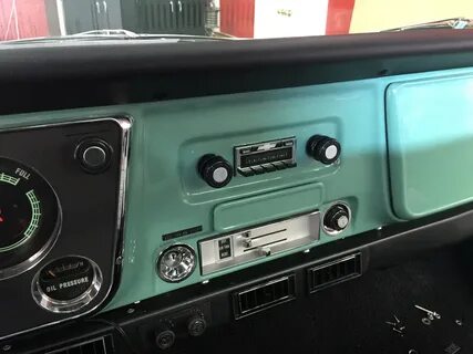 1969 Chevrolet C10 Gets An OEM-Style Radio Back! - Next Gen 