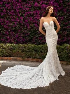 Spectacular mermaid wedding dress in lace and tulle EITHEL P