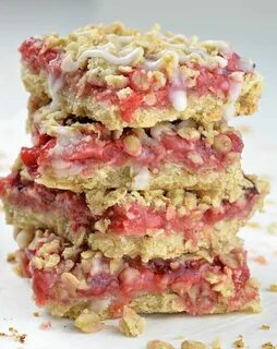 Easy Skinny Strawberry Oatmeal Bars Recipe Strawberry oatmea