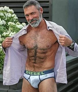 Open your shirt, daddy! Men I think are hot Hairy men, Silve