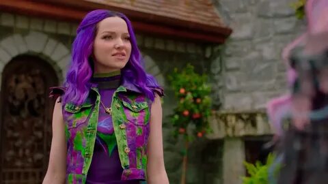 Descendants 3 Parte 24 Audrey trasforma Mal in una vecchia s